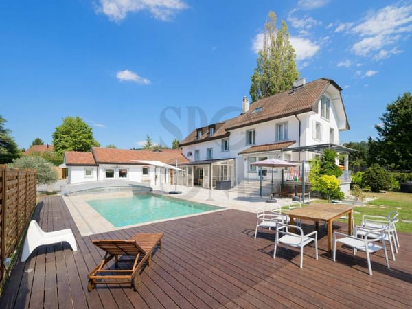 Maison élégante et spacieuse, rénovée avec soin 1