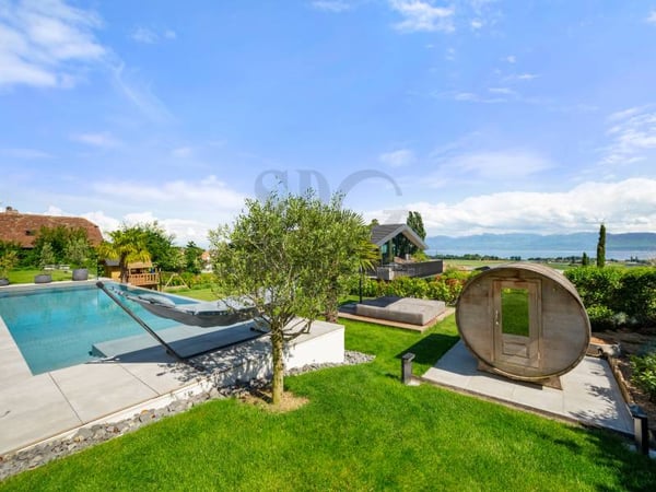 Entre design contemporain et horizon alpin 11