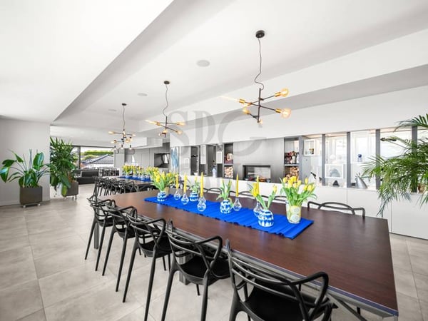 Entre design contemporain et horizon alpin 5