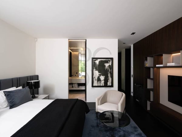 Duplex d'exception avec terrasses dans une résidence de grand standing 10