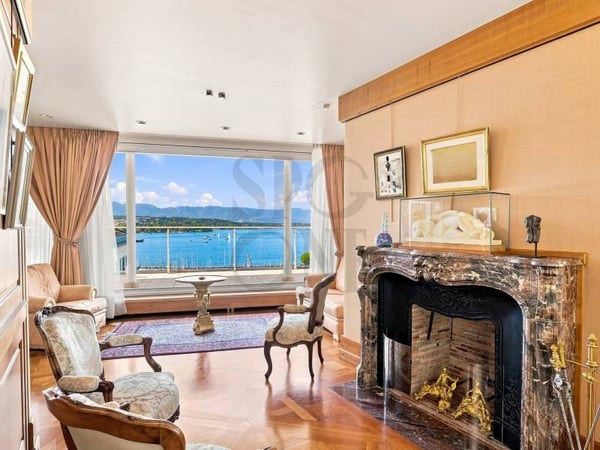 Penthouse en duplex face au lac avec terrasse et vue panoramique 5