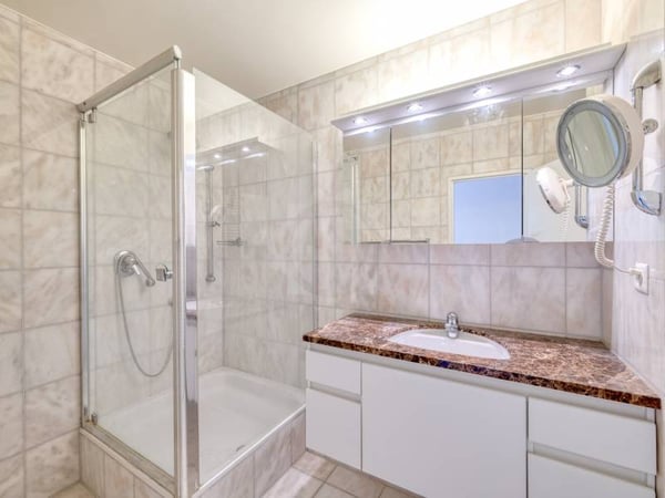 Appartement agréable - Cologny 8