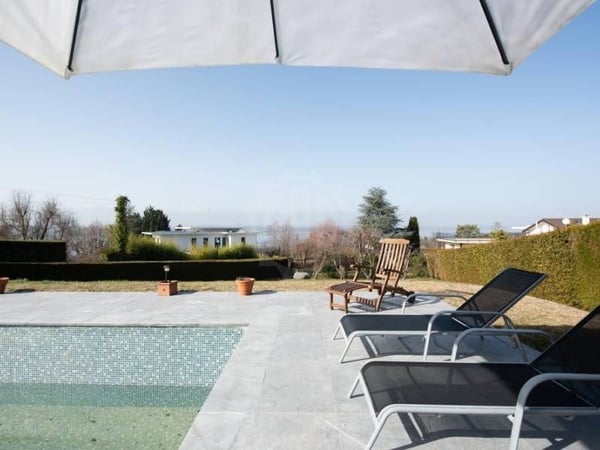 Chaleureuse villa - Cologny 6