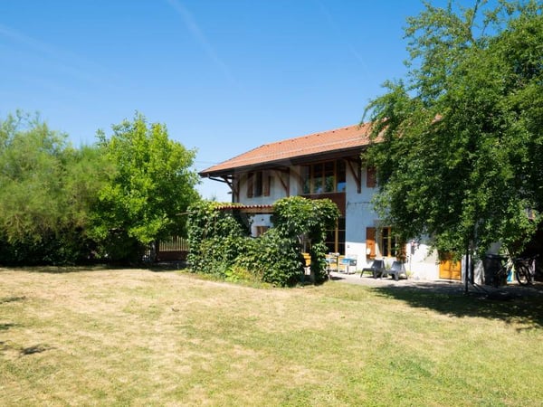 Charmante villa - Bernex 11