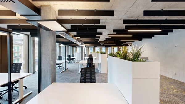 A louer au coeur de Sion, magnifiques bureaux semi-aménagés dès 15 m2 dans un nouveau quartier. 5