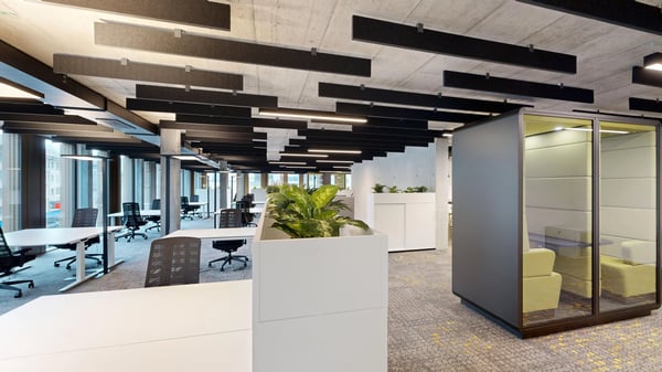 A louer au coeur de Sion, magnifiques bureaux semi-aménagés dès 15 m2 dans un nouveau quartier. 7