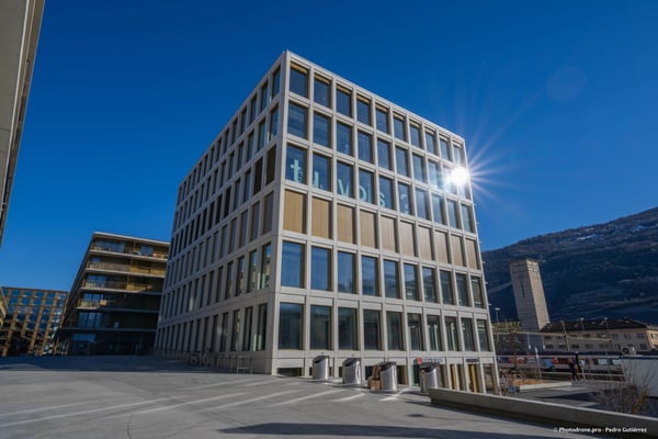 A louer au coeur de Sion, magnifique bureau de 600 m2 dans un immeuble neuf. 2