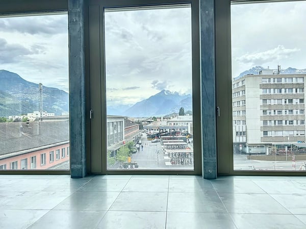 A louer au coeur de Sion, magnifique bureau de 600 m2 dans un immeuble neuf. 9