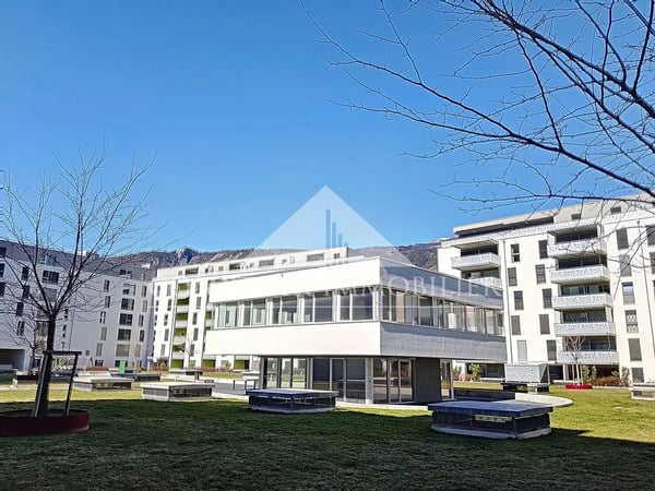 Surface commerciale au centre de Sierre, au coeur d'un complexe résidentiel 2