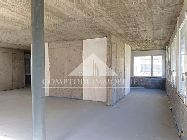 Surface commerciale au centre de Sierre, au coeur d'un complexe résidentiel 5