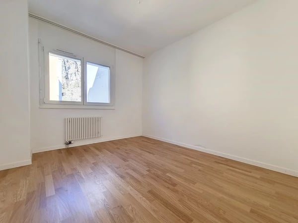 A saisir 1.5 pièces rare en duplex dans le quartier du Scex à Sion 10