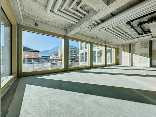 Superbes arcades commerciales de 540.57 m2 à louer dans le nouveau quartier Cour de Gare à Sion 4