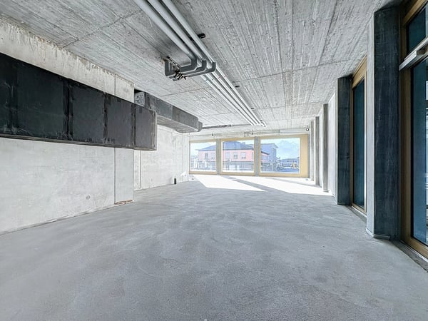 Superbe arcade commerciale de 272.46 m2 à louer dans le nouveau quartier Cour de Gare à Sion 2