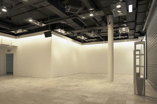 Surface commerciale de 107m² à louer à Conthey 3