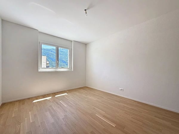 Logement 4.5 pièces récent au rez-de-chaussée 5