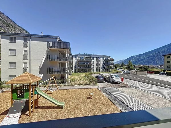 Logement 4.5 pièces récent au rez-de-chaussée 6