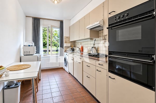 Bel appartement de 4.5 pièces avec une vue imprenable sur le lac à vendre à Montreux 8