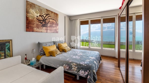 Propriété d'architecte de 7.5 pièces avec vue panoramique sur le lac et le vignoble à vendre à Corseaux 11