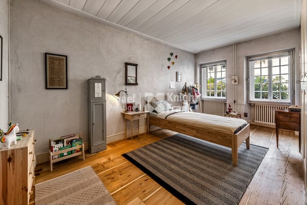Maison vigneronne de deux appartements et un caveau à vendre au coeur du village d'Epesses 12