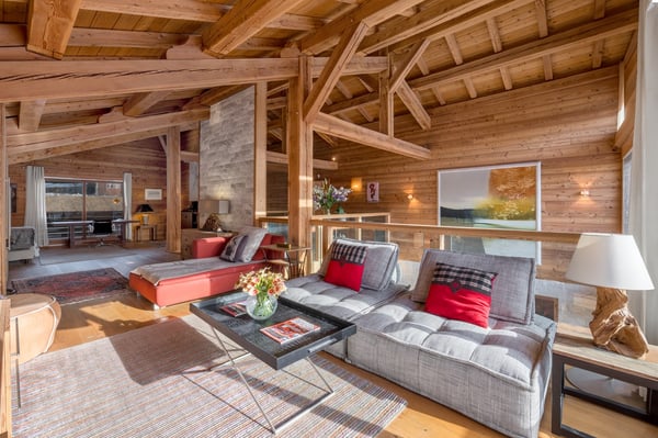 Un chalet Bayrou à vendre dans la région de Villars-sur-Ollon - L'art de la construction alpine de Megève à Crans-Montana 6