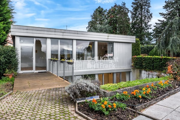 Maison d'architecte de 3 logements avec piscine extérieure à vendre à Chernex / Montreux 8