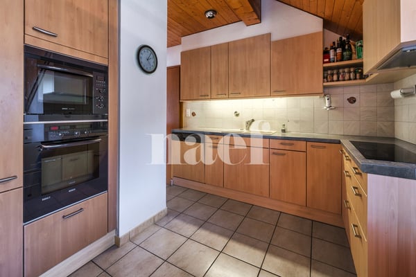 Charmant appartement de 4.5 pièces avec cachet dans les combles 8