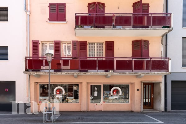 Immeuble mixte composé d'une arcade et de 4 logements au centre ville de Monthey 3