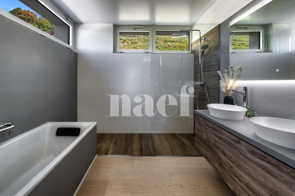 Appartement en attique de 4.5 pièces avec terrasse et vue grandiose sur le Léman à vendre sur les hauts de Montreux 13