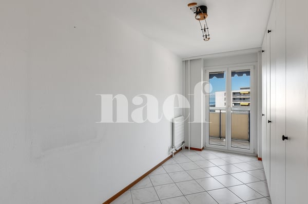 Appartement 4.5 pièces avec vue sur le lac et deux grands balcons à vendre à Corsier-sur-Vevey 11