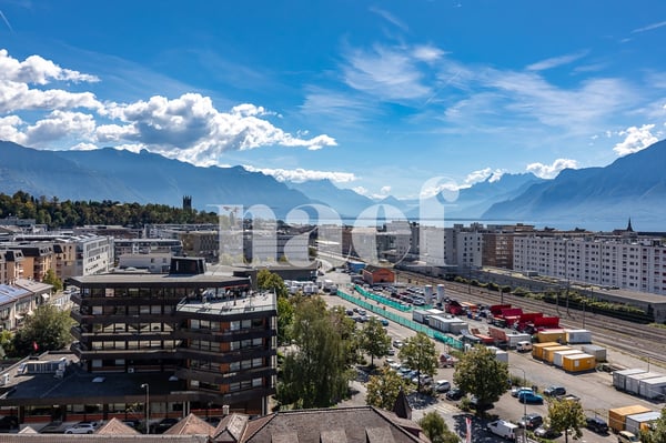 Appartement 4.5 pièces avec vue sur le lac et deux grands balcons à vendre à Corsier-sur-Vevey 4