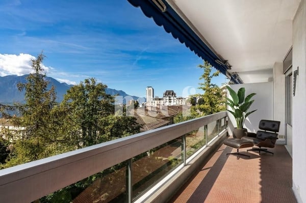 Appartement de 3.5 pièces avec grand balcon et superbe vue sur le lac à vendre à Montreux