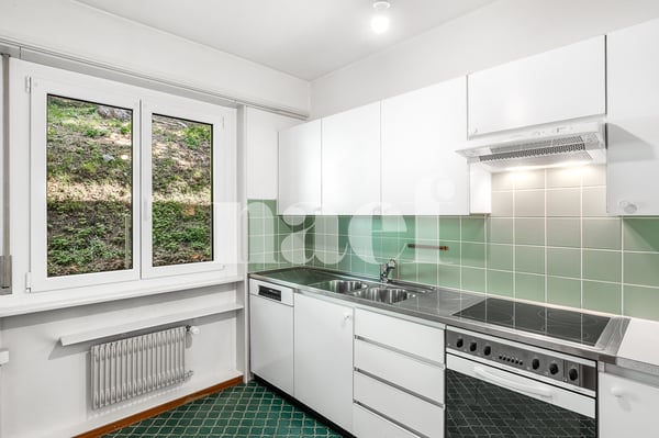 Appartement de 3.5 pièces avec grand balcon et superbe vue sur le lac à vendre à Montreux 9