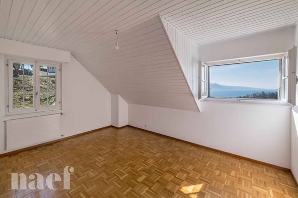 Maison de 290 m2 avec jardin et vue sur le lac 8