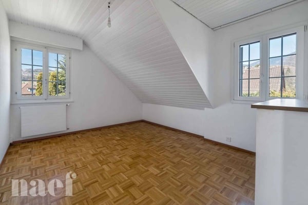 Maison de 290 m2 avec jardin et vue sur le lac 11