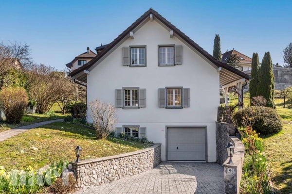 Maison de 290 m2 avec jardin et vue sur le lac 3