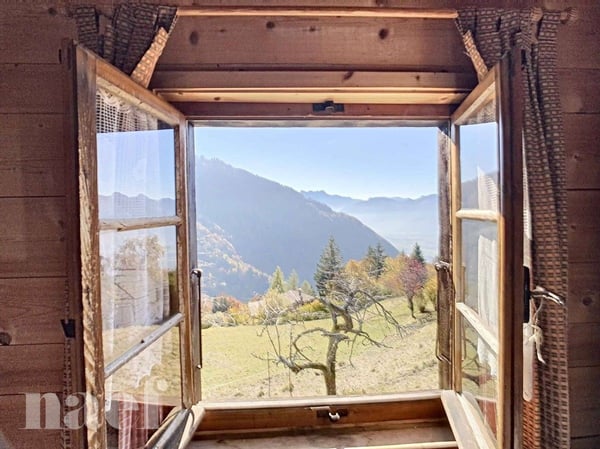 Magnifique Chalet de 4.5 pièces avec vue aux montagnes 8