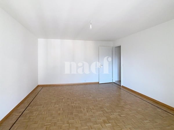 Spacieux appartement de 4.5 pièces au 4ème étage 11