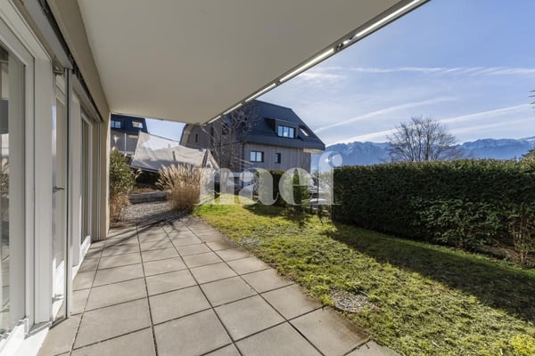 Magnifique maison jumelle à Corseaux avec vue sur lac et montagnes 12