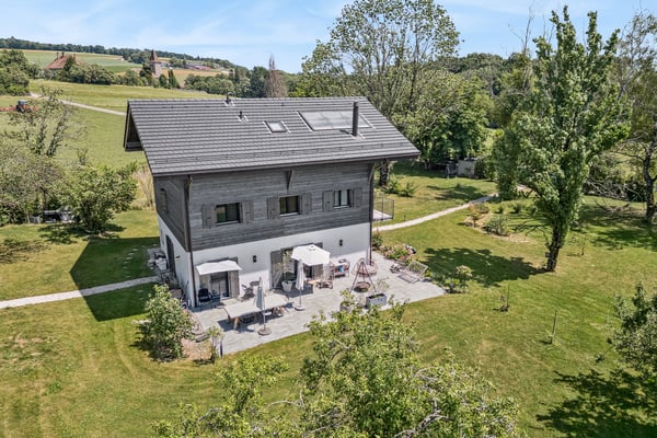 Charmante maison familiale dans un cadre privilégié 2