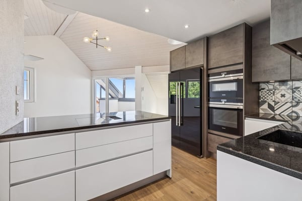 Élégant appartement avec mezzanine et panorama exceptionnel sur le lac 4