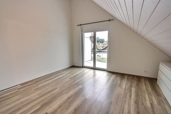 Spacieux appartement de 5,5 pièces en duplex 6