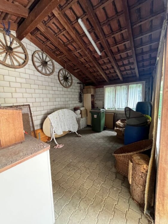 Freistehendes 1.5-Zimmer-Einfamilienhaus mit angebautem Schopf 11