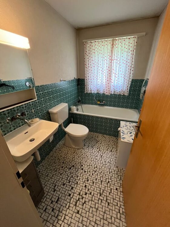 Freistehendes 1.5-Zimmer-Einfamilienhaus mit angebautem Schopf 6