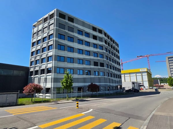 Die Zukunft Ihrer Unternehmung: Attraktive Büro- und Gewerbeflächen an optimaler Lage 1