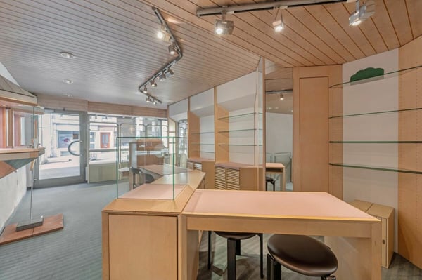 Historisches 1-Zimmer-Einfamilienhaus mit Gewerbe im Erdgeschoss in der Altstadt! 3