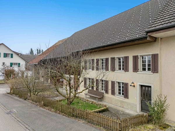 Ehemaliges Bauernhaus mit riesiger Scheune für zusätzliches Potenzial: Wohnen/Arbeiten oder Hobby! 4