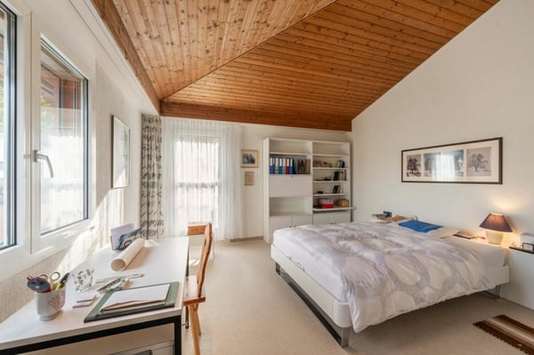 Nähe Stadtzentrum - grosszügige familienfreundliche 1.5-Zimmer-Maisonette-Wohnung 12