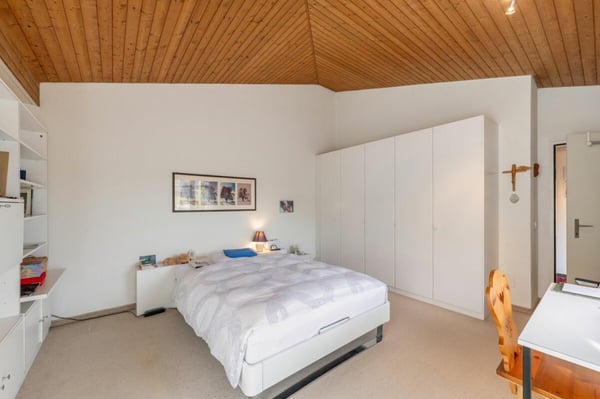 Nähe Stadtzentrum - grosszügige familienfreundliche 1.5-Zimmer-Maisonette-Wohnung 13