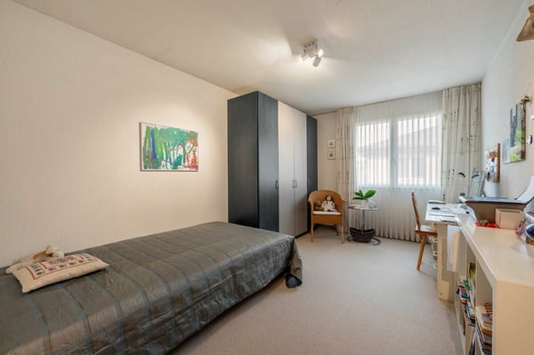 Nähe Stadtzentrum - grosszügige familienfreundliche 1.5-Zimmer-Maisonette-Wohnung 8