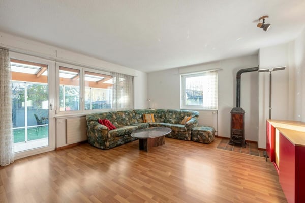 Gepflegtes 1-Zimmer-Doppeleinfamilienhaus mit Wintergarten und ausgebautem Estrich 6